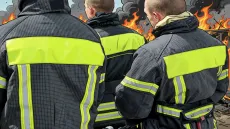 Пожар в Ставрополе охватил 5 тысяч квадратных метров. Склад с краской выгорел дотла